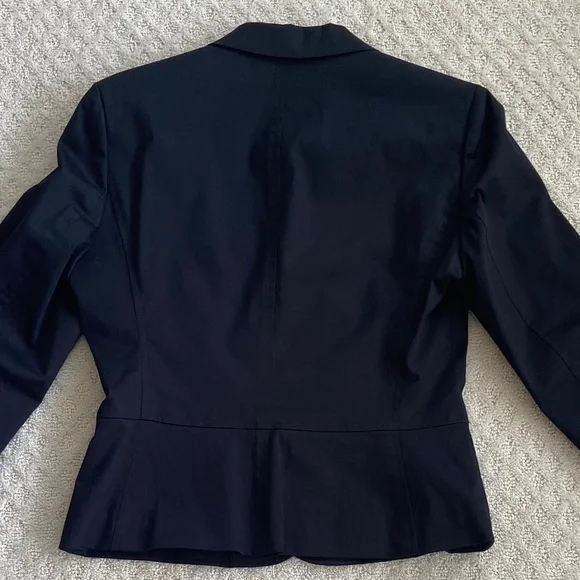 Lauren Ralph Lauren Women's Cropped Black Blazer Size 6 - Picture 4 of 6